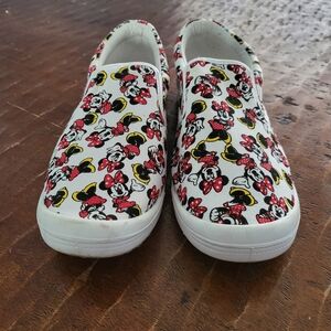 Disney Minnie Mouse Slip On Sneakers Women’s 10